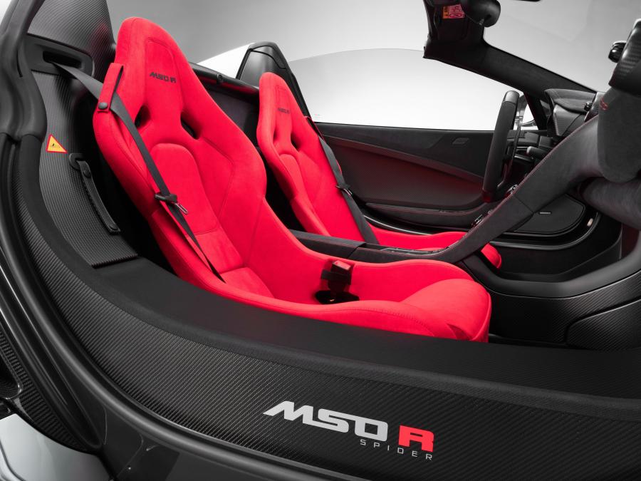 Интерьер McLaren MSO R Spider 2017 года  (фото 3 из 5)